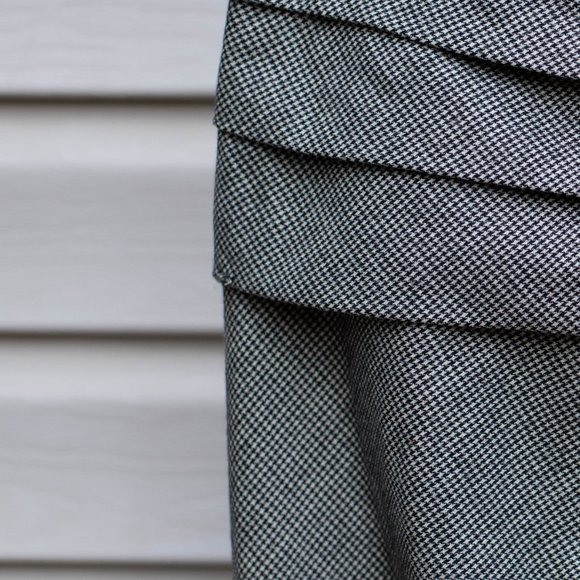 Sportmax by Max Mara Women's 12 Draped Wool Houndstooth Midi Skirt Gothic Goth - Picture 6 of 6